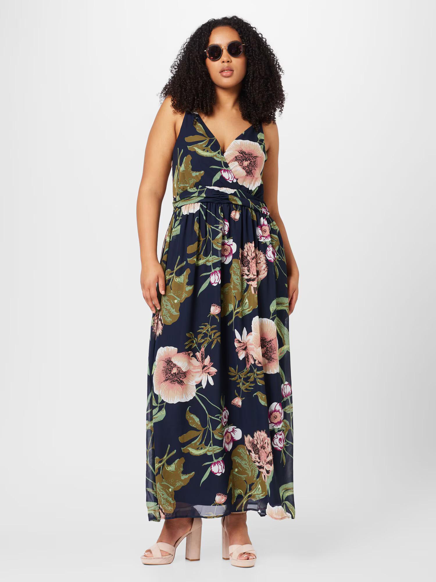 Vero Moda Curve Letné šaty 'VMKATNISS S/L MAXI DRESS EXP GA CUR' námornícka modrá / kaki / svetlozelená / púdrová - Pepit.sk