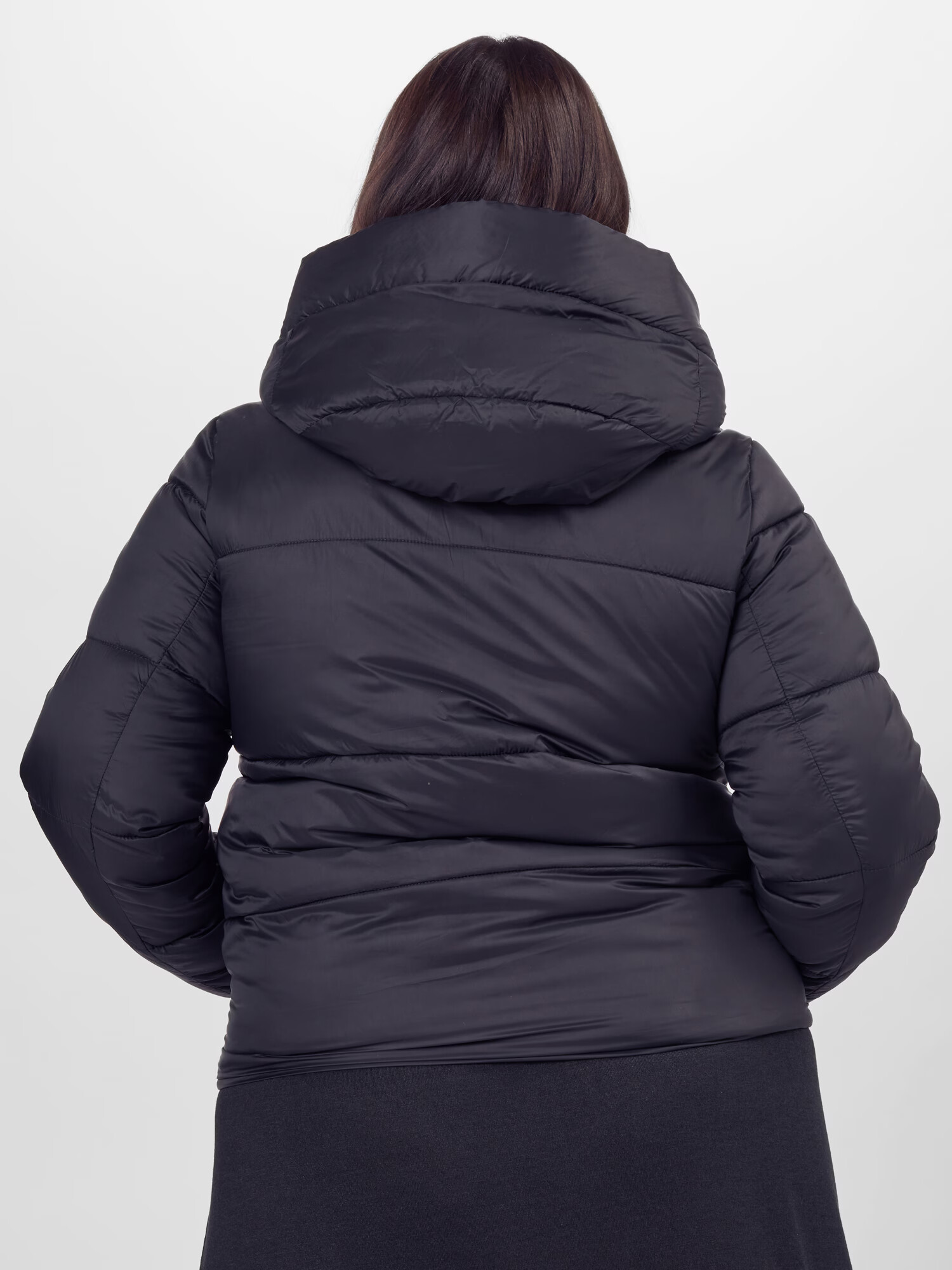 Vero Moda Curve Zimná bunda 'Upsala' námornícka modrá - Pepit.sk