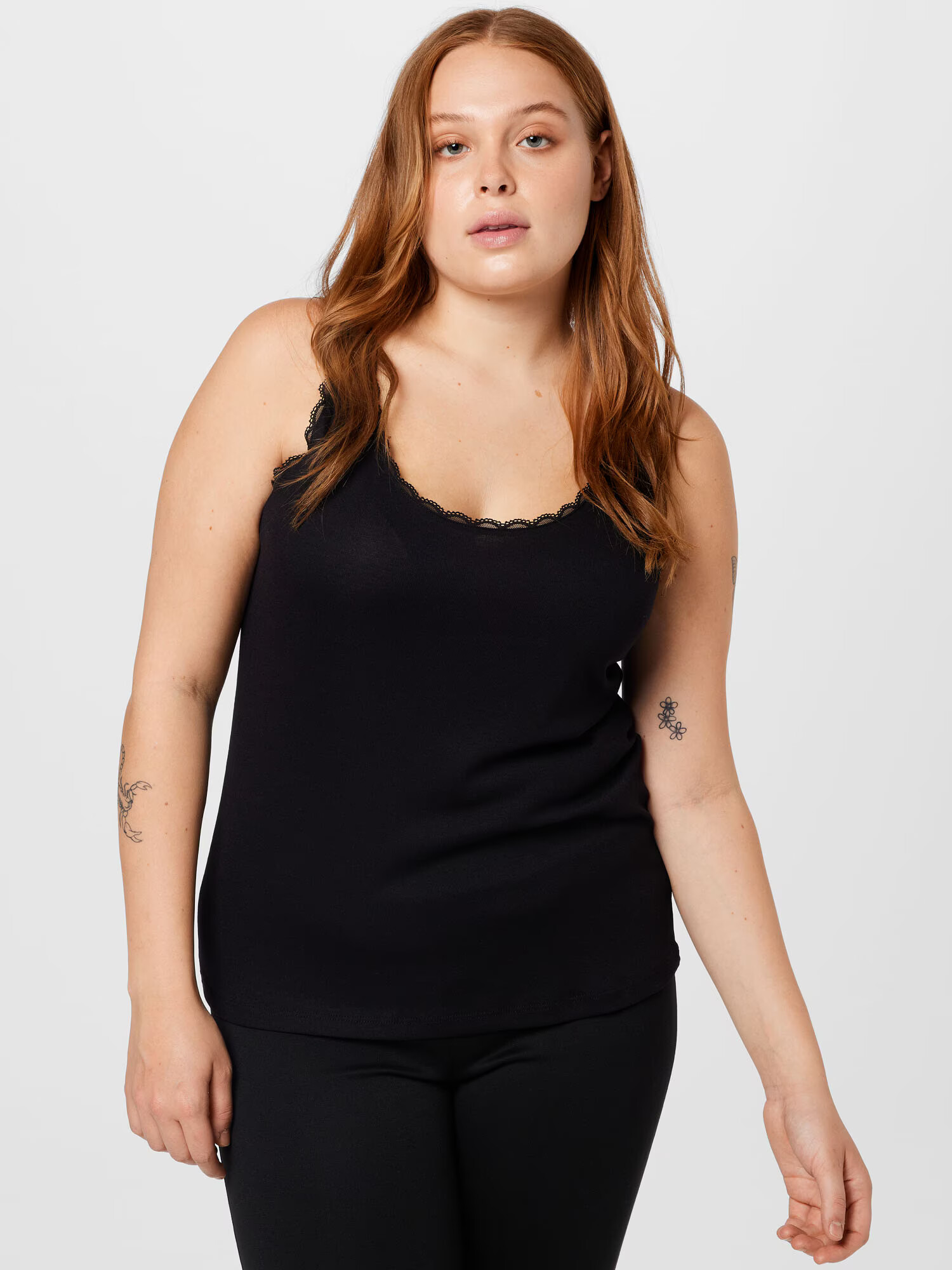 Vero Moda Curve Top čierna - Pepit.sk