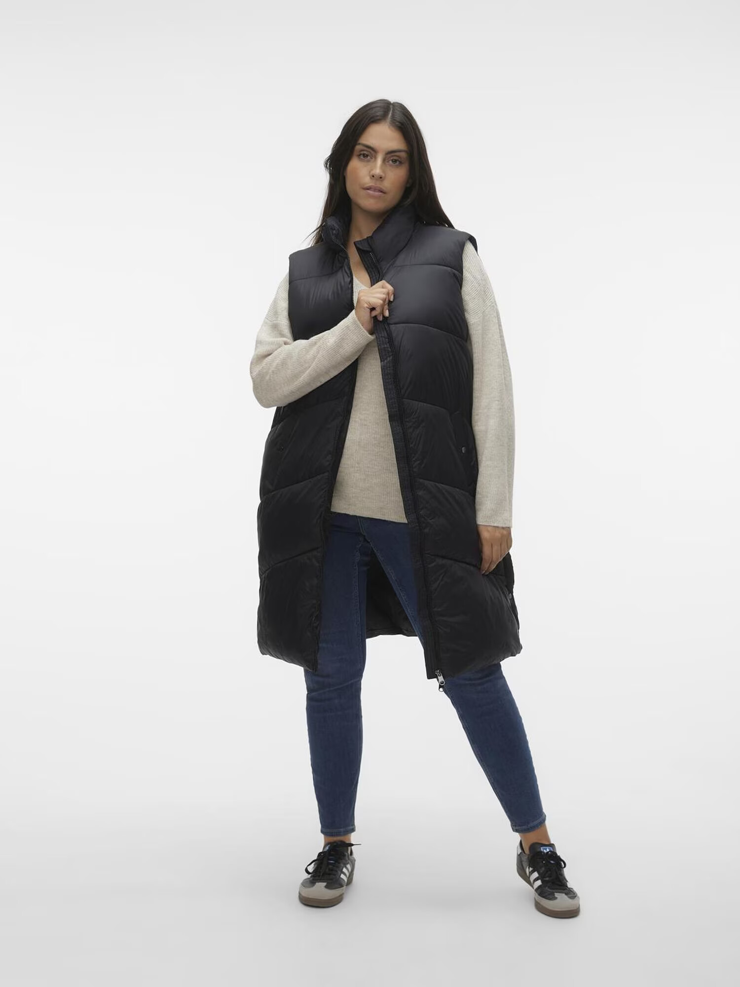 Vero Moda Curve Vesta 'Uppsala' čierna - Pepit.sk