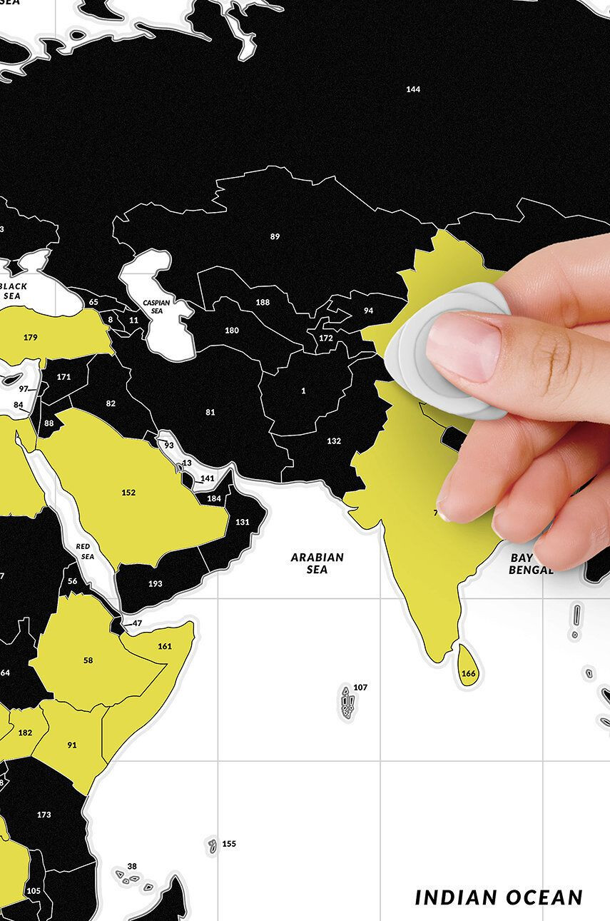 1DEA.me Stieracia mapa Travel Map - Glow World - Pepit.sk