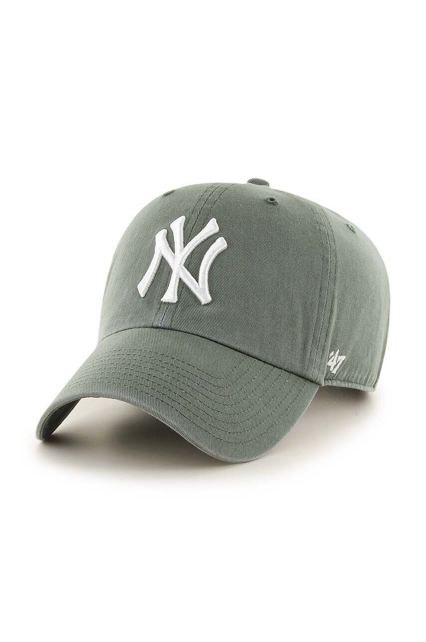 47brand Bavlnená šiltovka MLB New York Yankees zelená farba s nášivkou - Pepit.sk