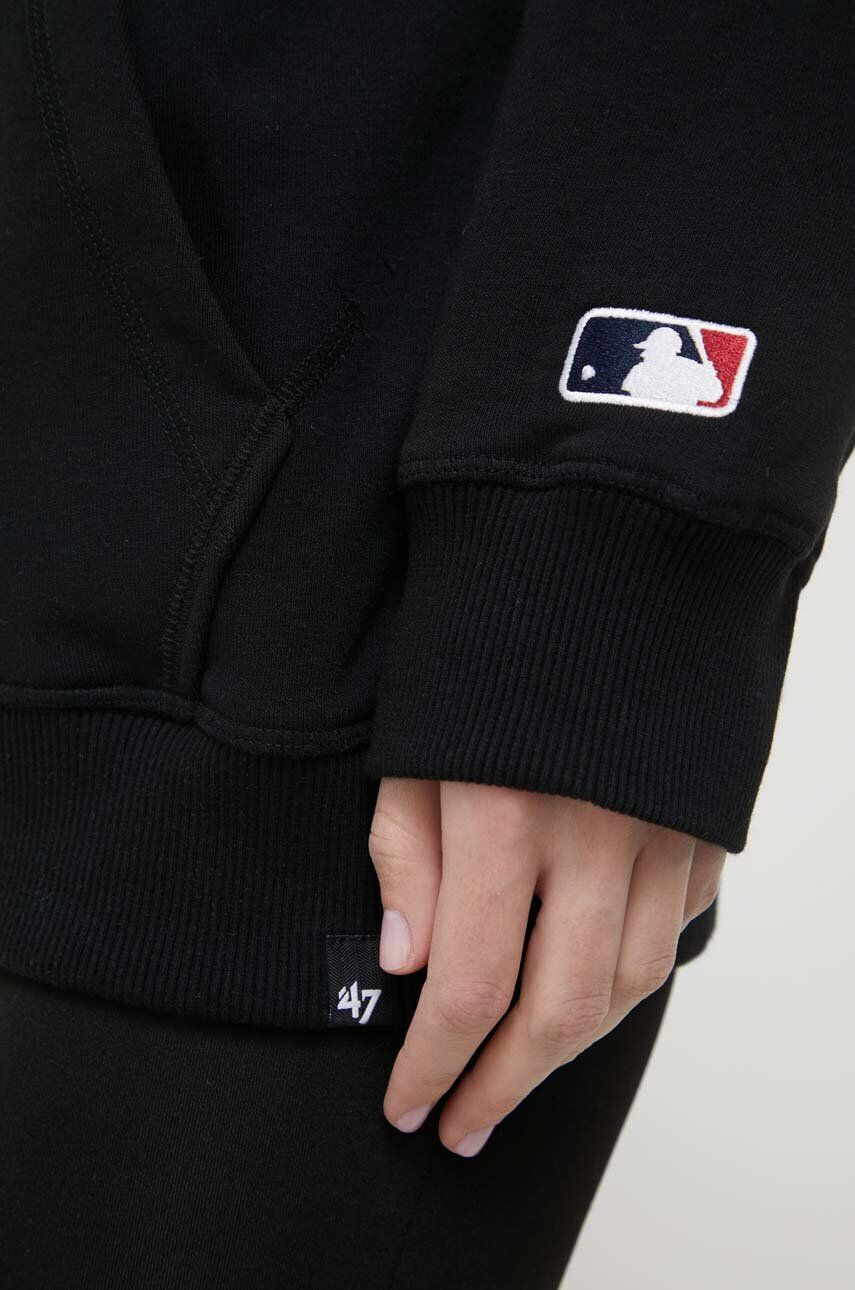 47brand Mikina MLB New York Yankees čierna farba s kapucňou s nášivkou - Pepit.sk