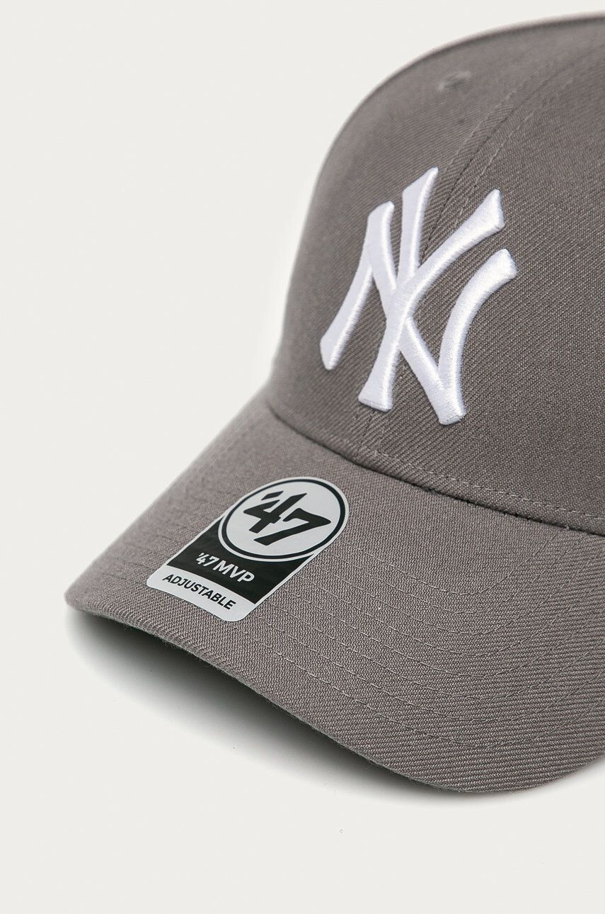 47brand Šiltovka MLB New York Yankees šedá farba s nášivkou - Pepit.sk