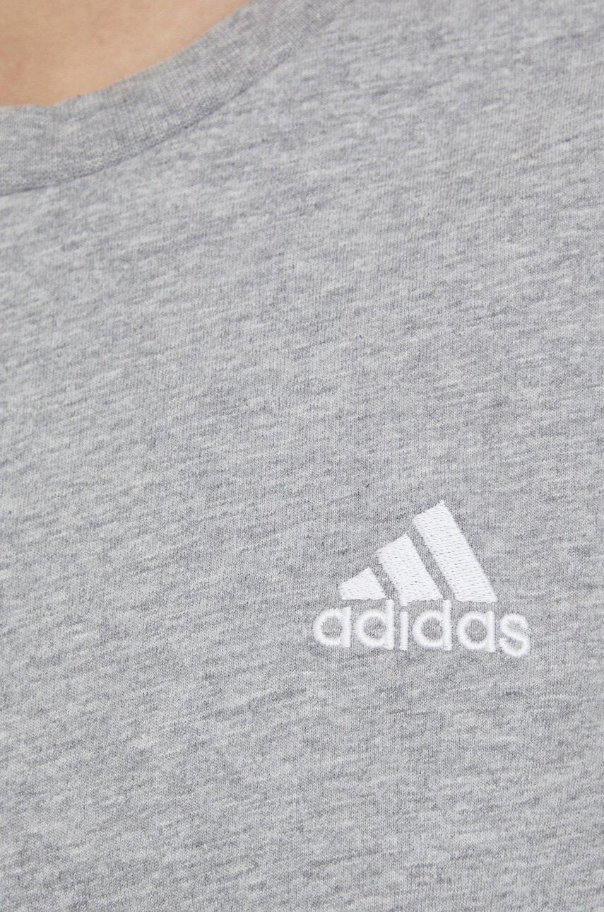 adidas Bavlnené tričko béžová farba s nášivkou - Pepit.sk