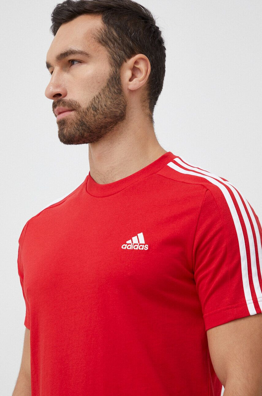 adidas Bavlnené tričko červená farba vzorované - Pepit.sk