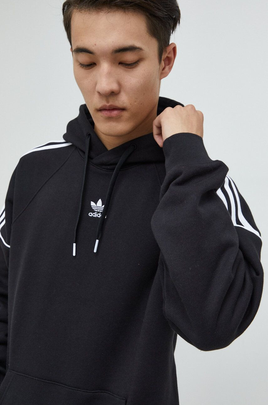 adidas Originals Bavlnená mikina HK7309-BLACK pánska čierna farba s nášivkou - Pepit.sk