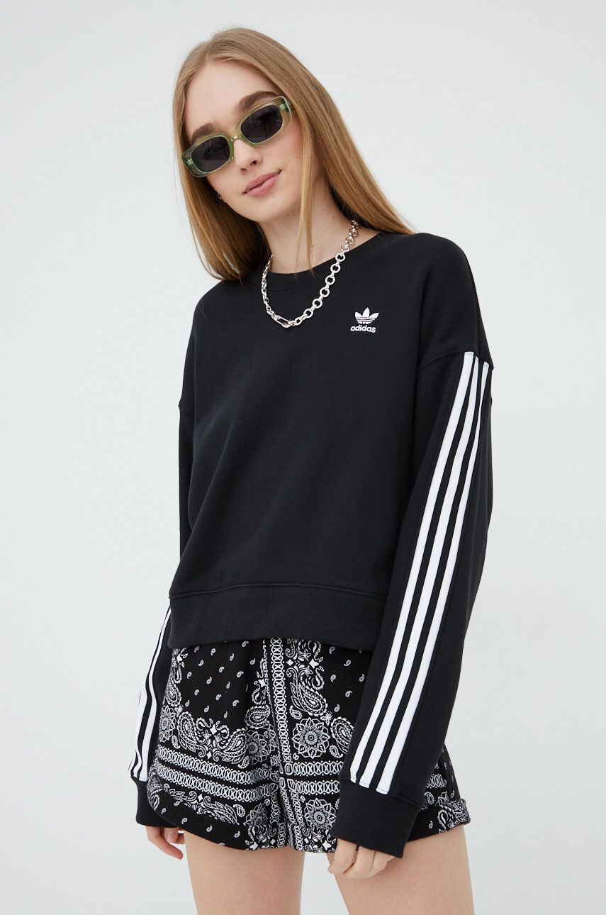 adidas Originals Bavlnená mikina Adicolor HC2064-BLACK dámska čierna farba s nášivkou - Pepit.sk