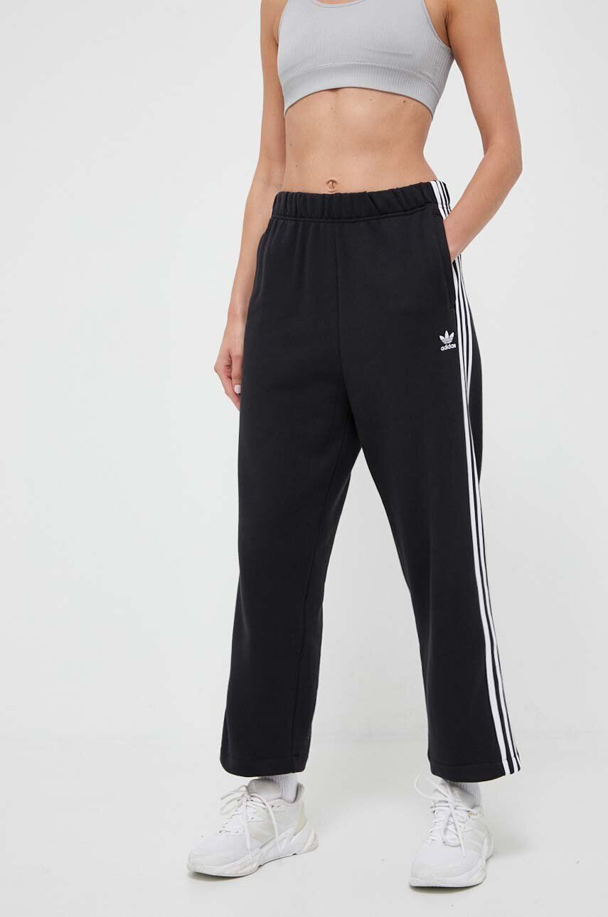 adidas Originals Bavlnené tepláky Open Hem Pant čierna farba jednofarebné IC5505 - Pepit.sk