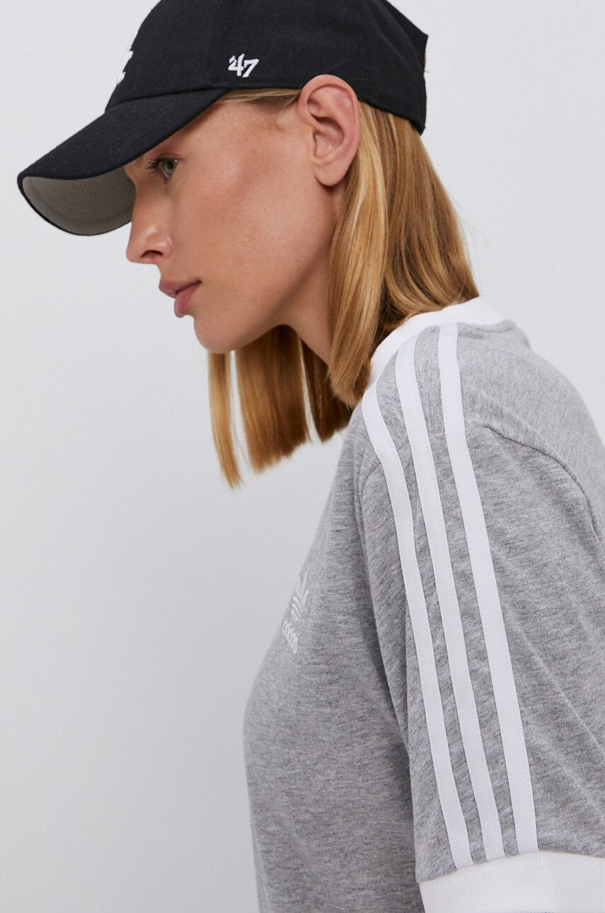 adidas Originals Bavlnené tričko H33576 šedá farba - Pepit.sk