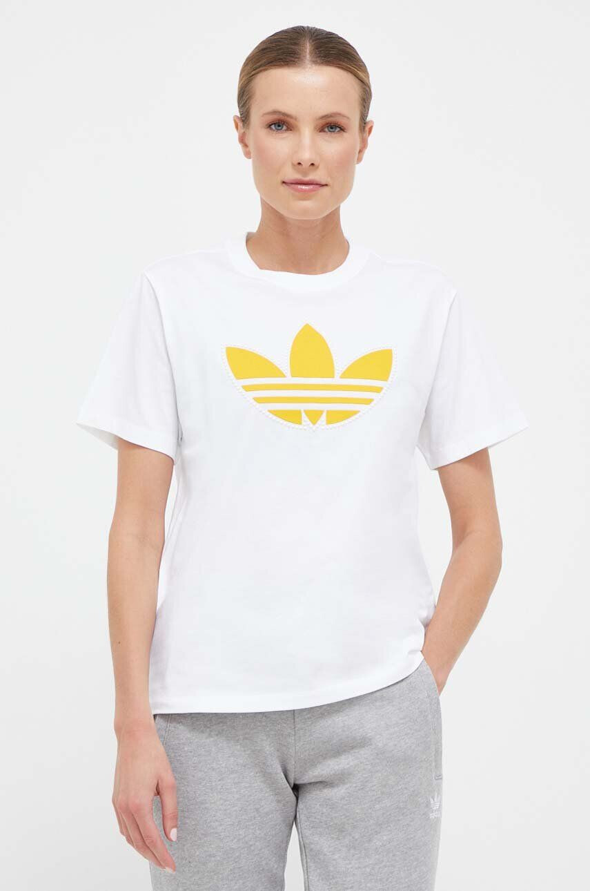 adidas Originals Bavlnené tričko béžová farba - Pepit.sk