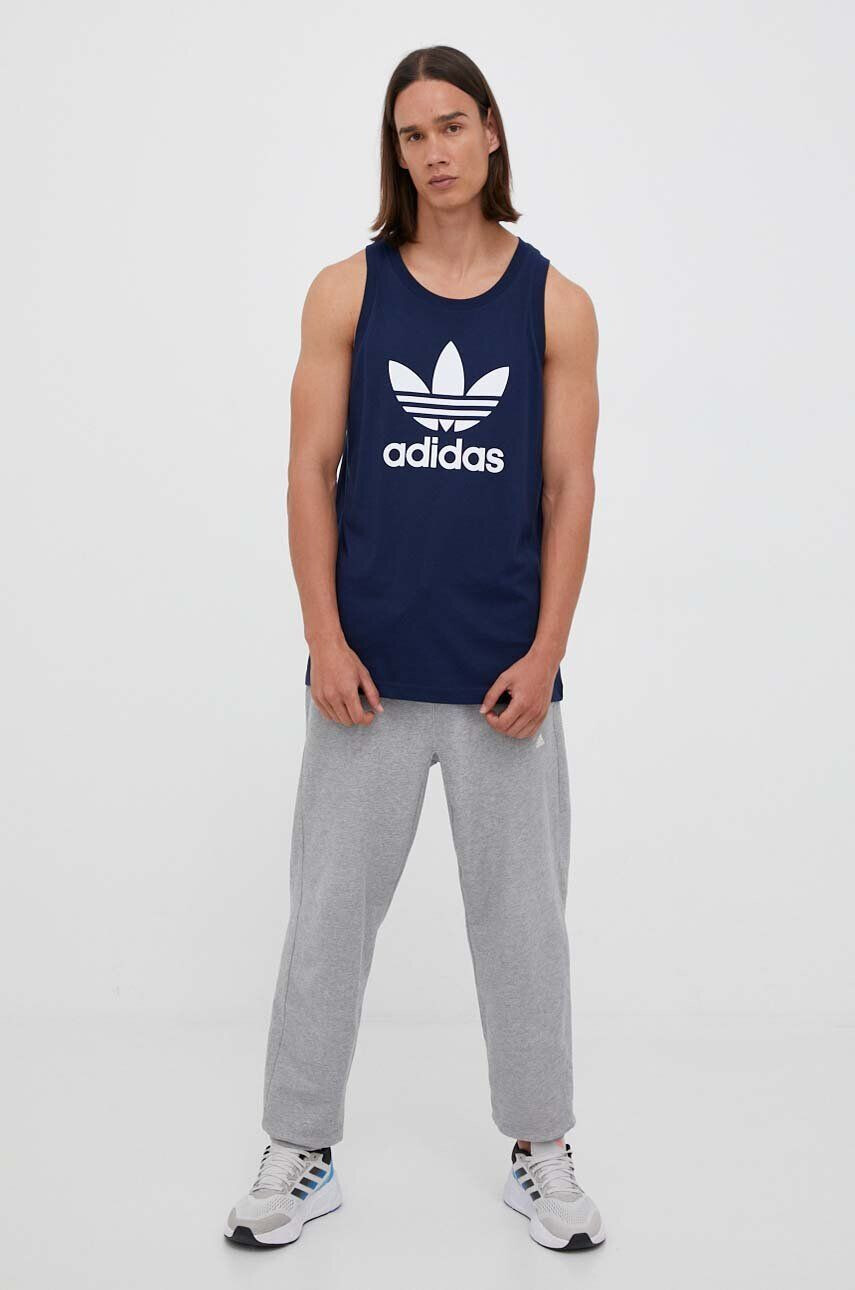 adidas Originals Bavlnené tričko tmavomodrá farba - Pepit.sk