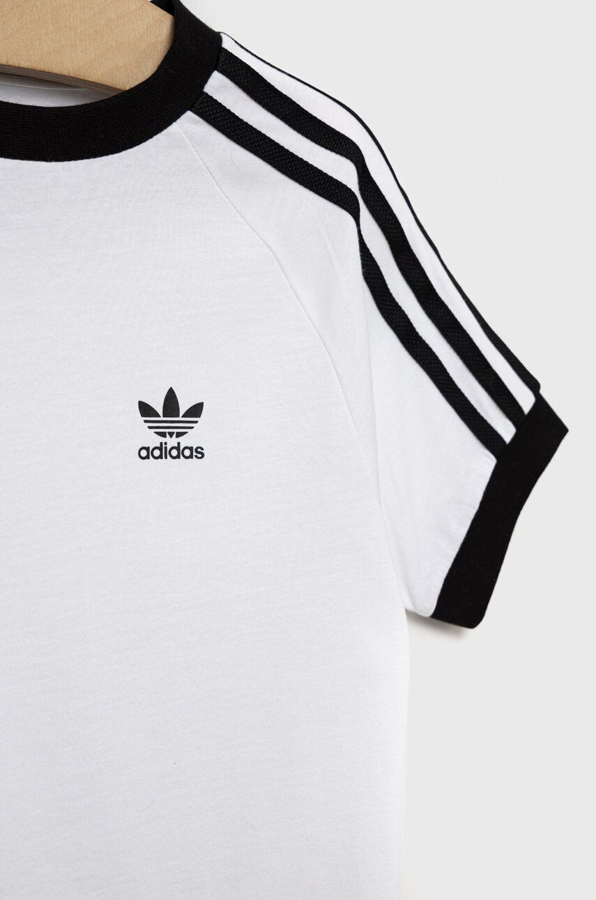 adidas Originals Detské bavlnené tričko biela farba s potlačou - Pepit.sk