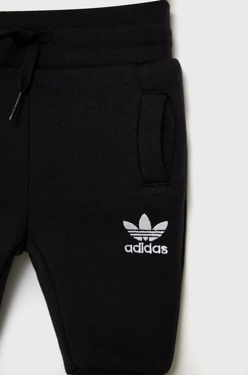 adidas Originals Detská tepláková súprava HE6909 čierna farba - Pepit.sk