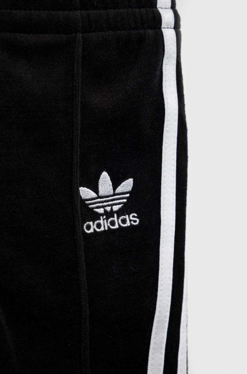 adidas Originals Tepláková súprava pre bábätká čierna farba - Pepit.sk