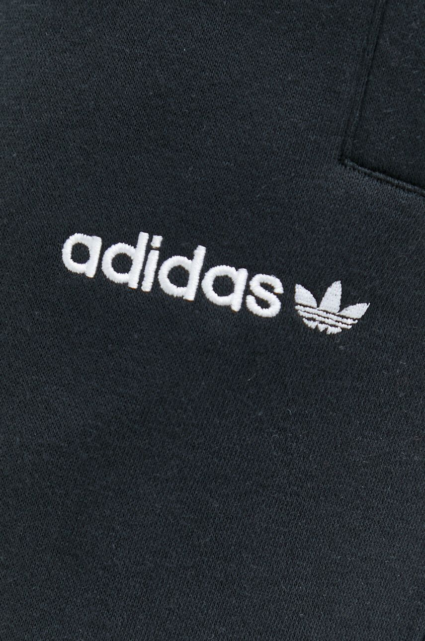 adidas Originals Tepláky čierna farba s nášivkou - Pepit.sk