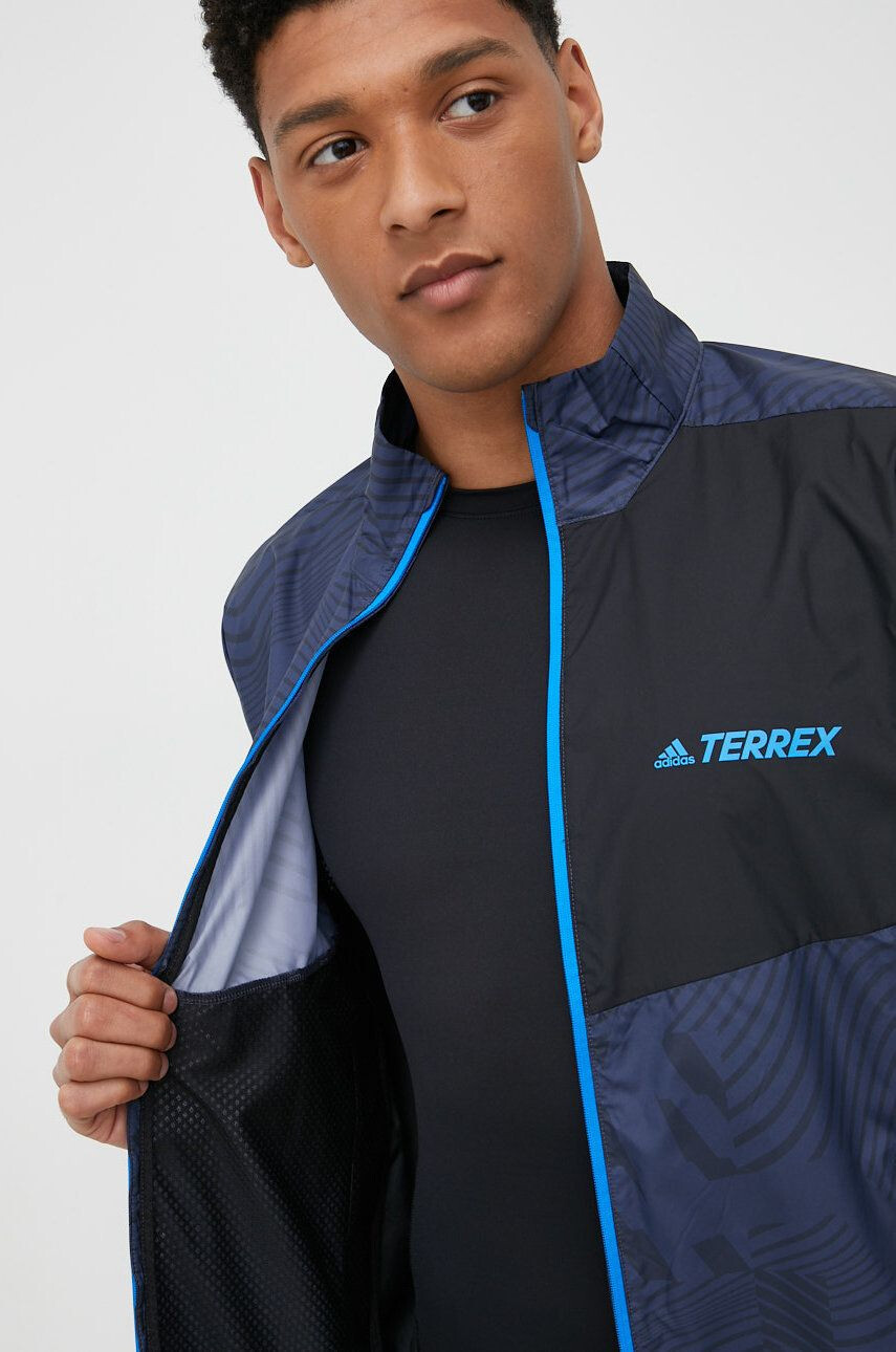 adidas TERREX Vetrovka Trail tmavomodrá farba - Pepit.sk