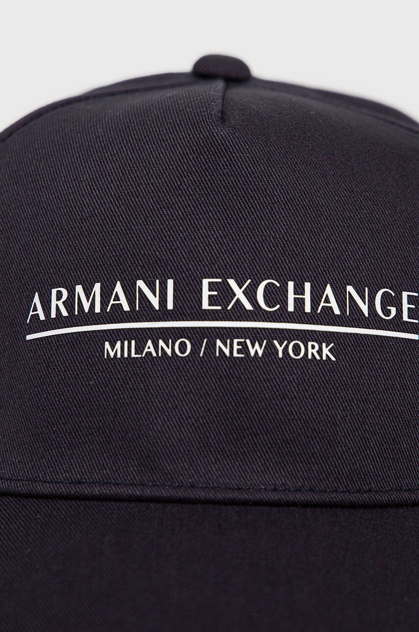 Armani Exchange Bavlnená čiapka béžová farba s nášivkou - Pepit.sk