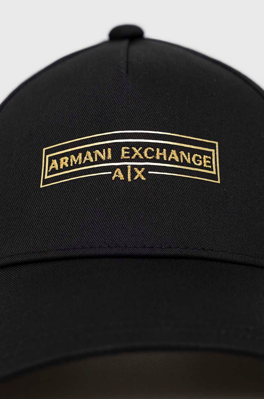 Armani Exchange Bavlnená šiltovka tmavomodrá farba s nášivkou - Pepit.sk