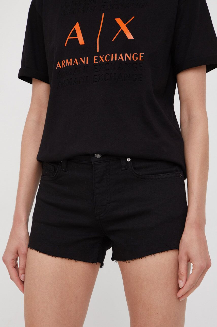 Armani Exchange Rifľové krátke nohavice - Pepit.sk