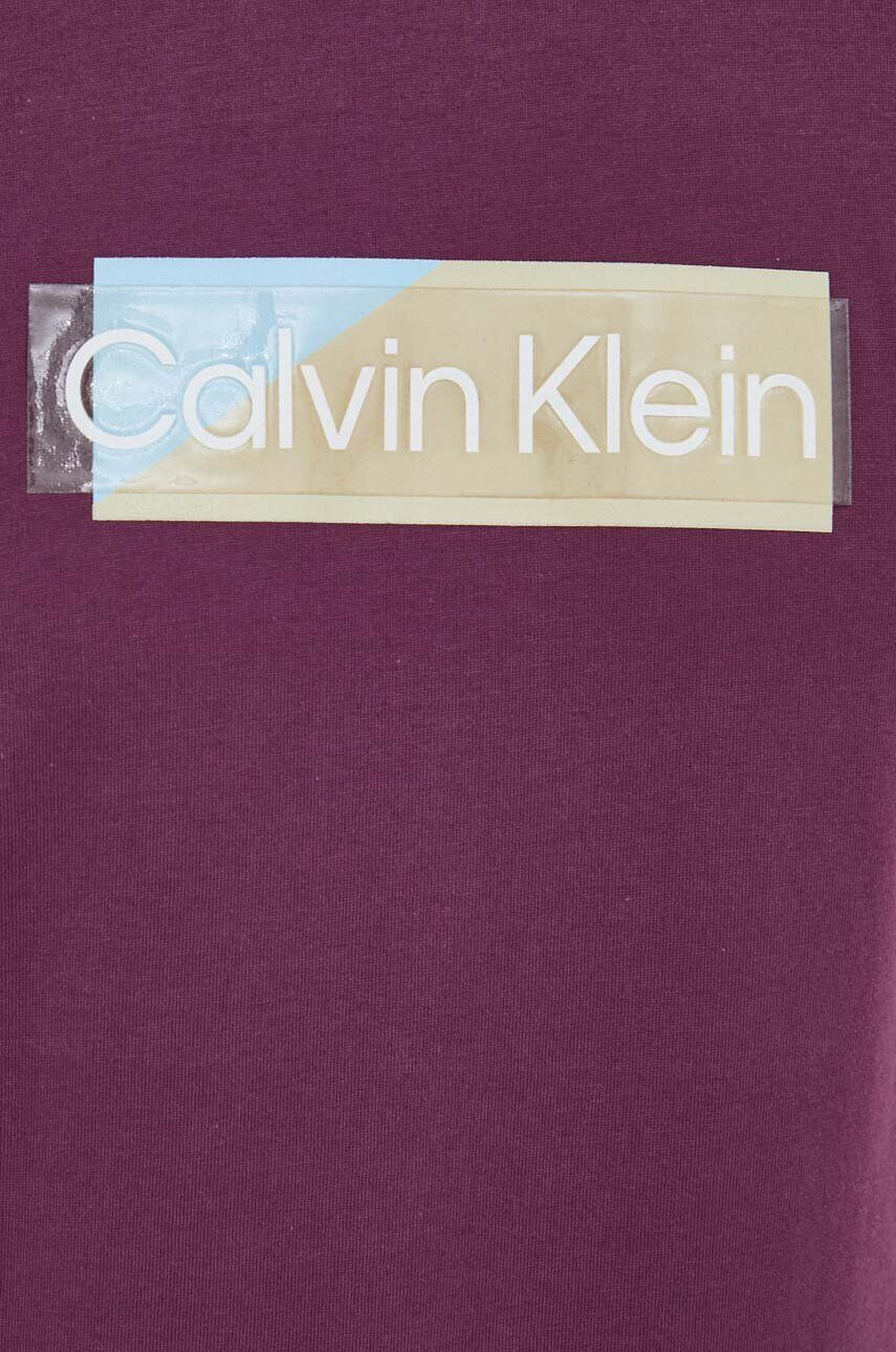 Calvin Klein Bavlnené tričko fialová farba s potlačou - Pepit.sk