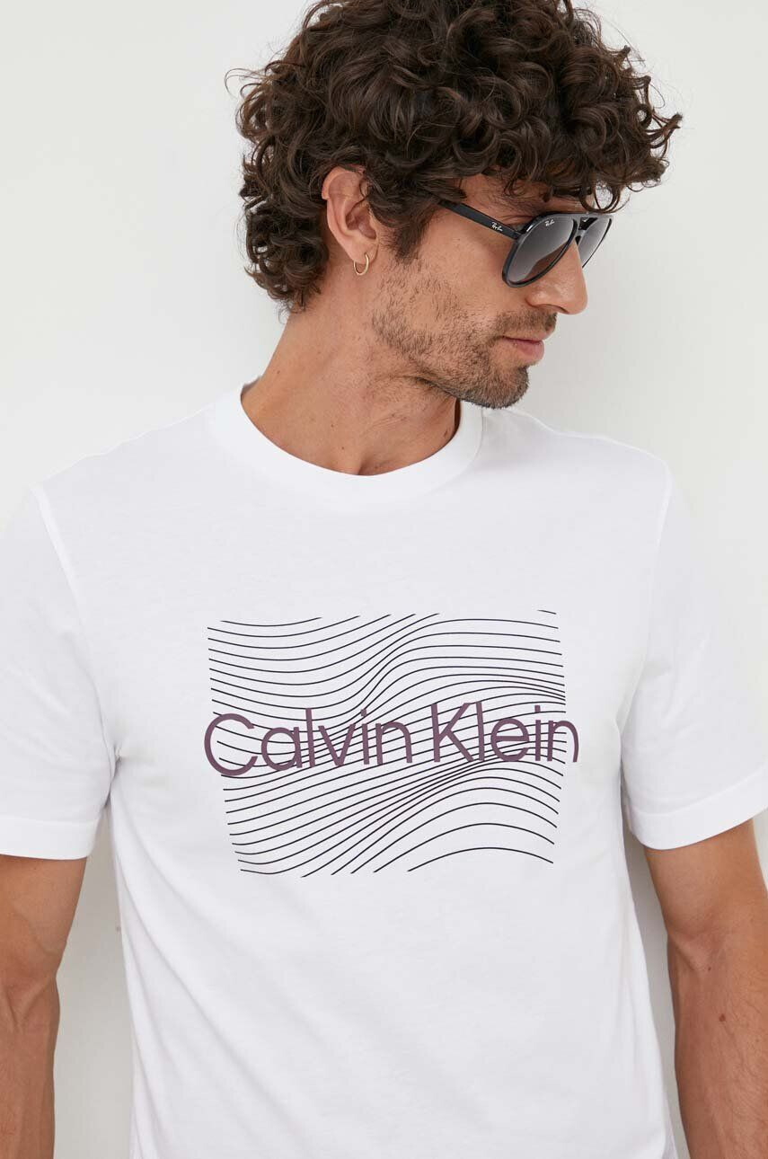 Calvin Klein Bavlnené tričko biela farba s potlačou - Pepit.sk