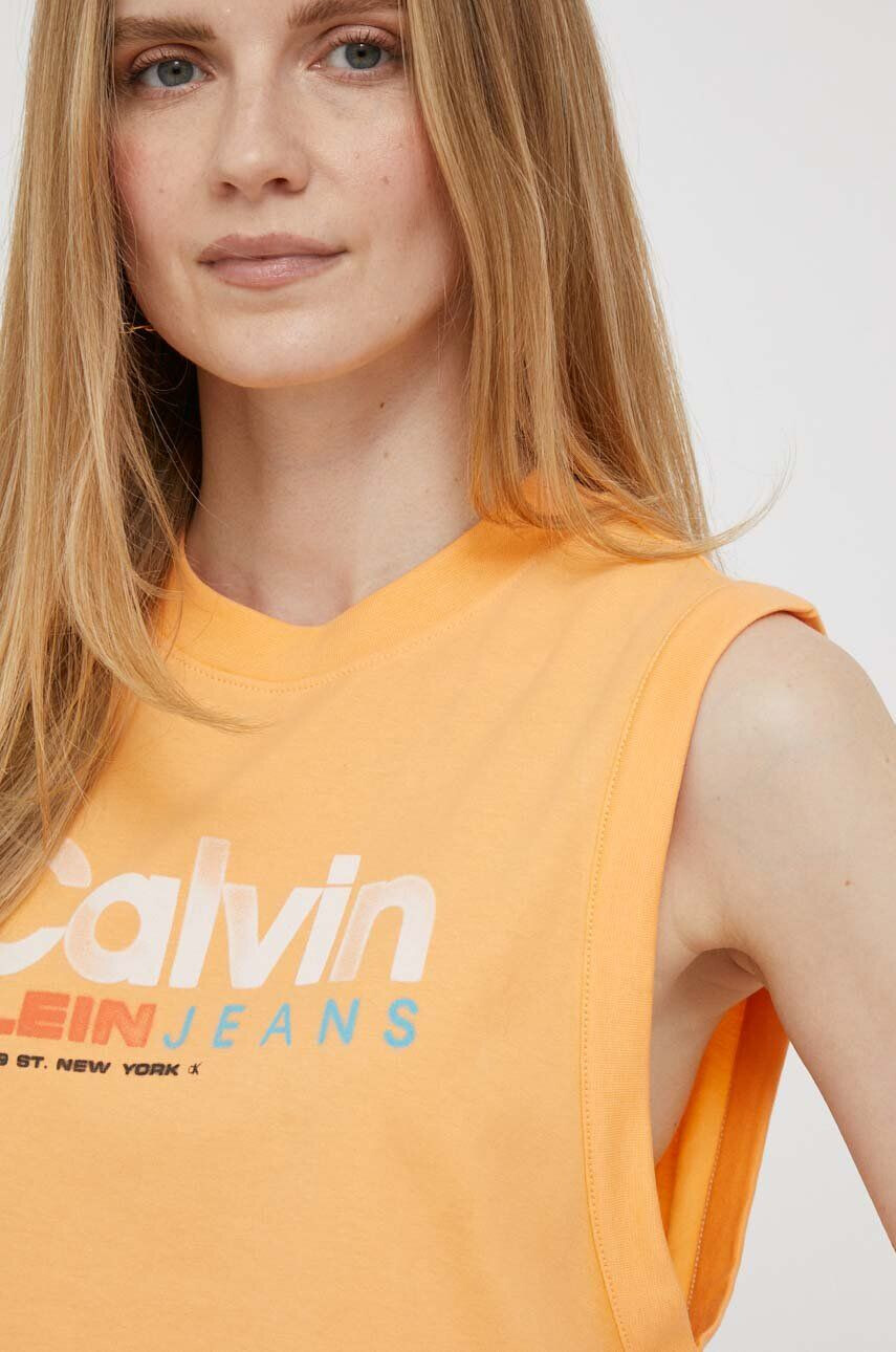 Calvin Klein Jeans Bavlnený top oranžová farba - Pepit.sk