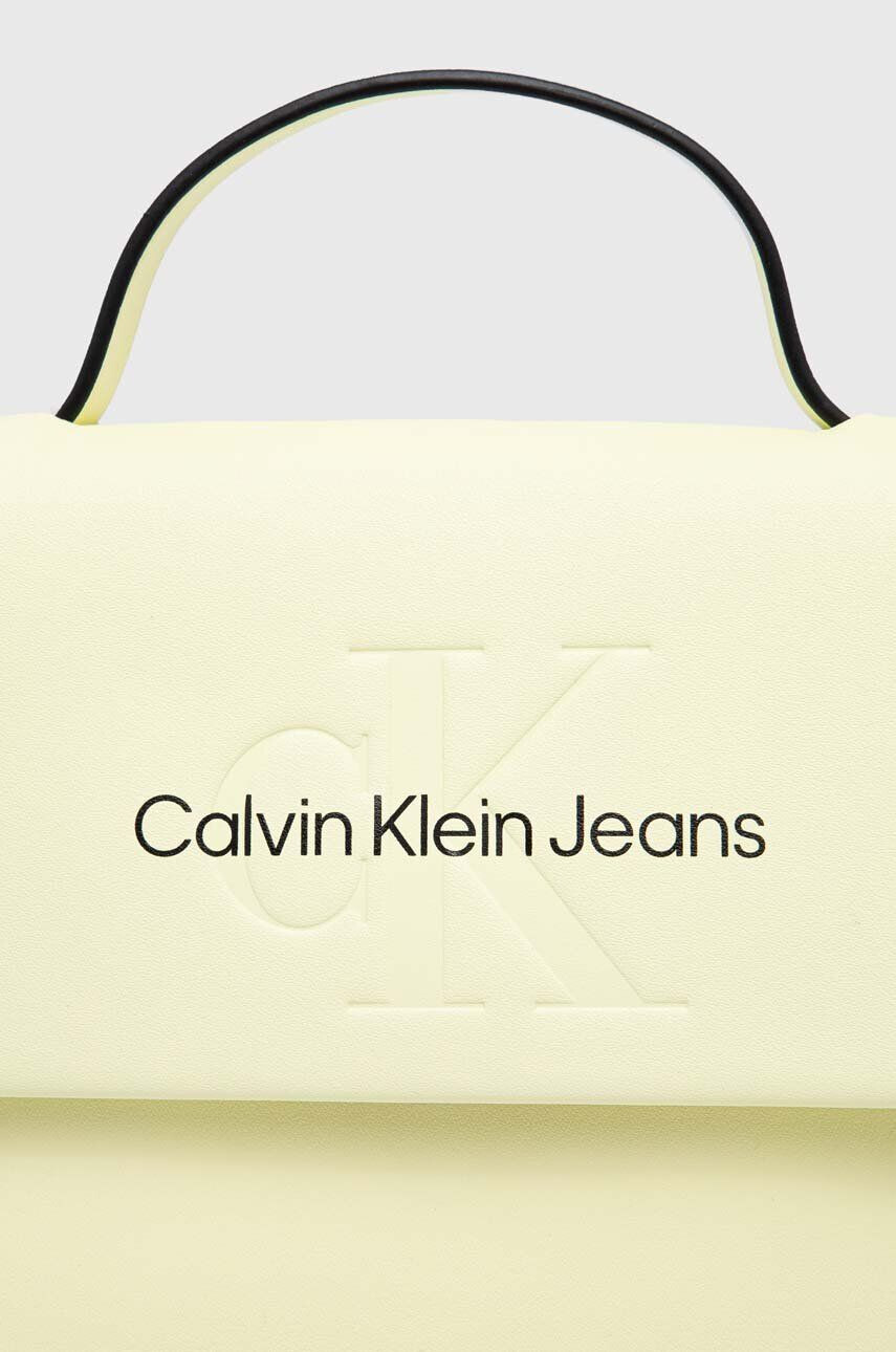 Calvin Klein Jeans Kabelka žltá farba - Pepit.sk