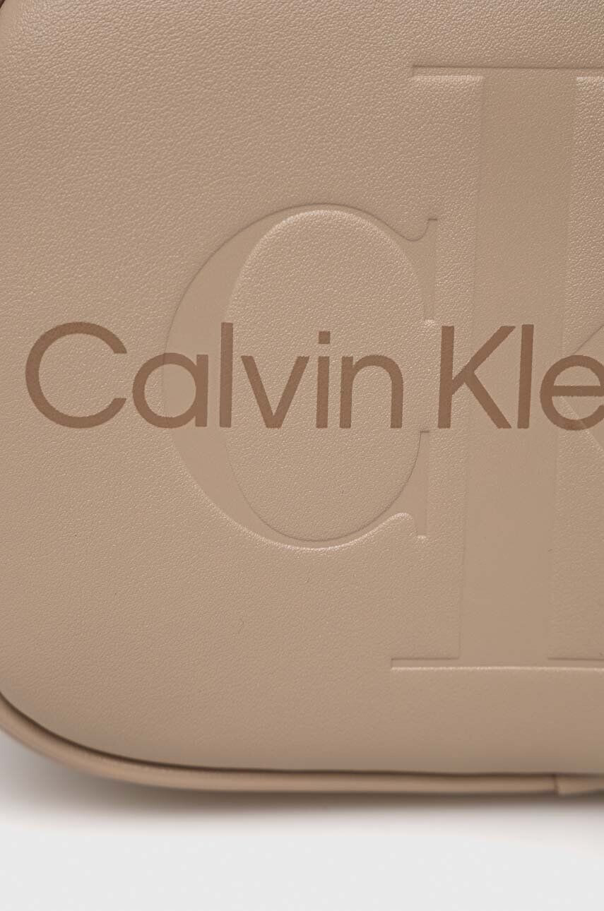 Calvin Klein Jeans Kabelka žltá farba - Pepit.sk