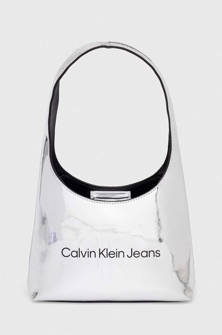 Calvin Klein Jeans Kabelka strieborná farba - Pepit.sk