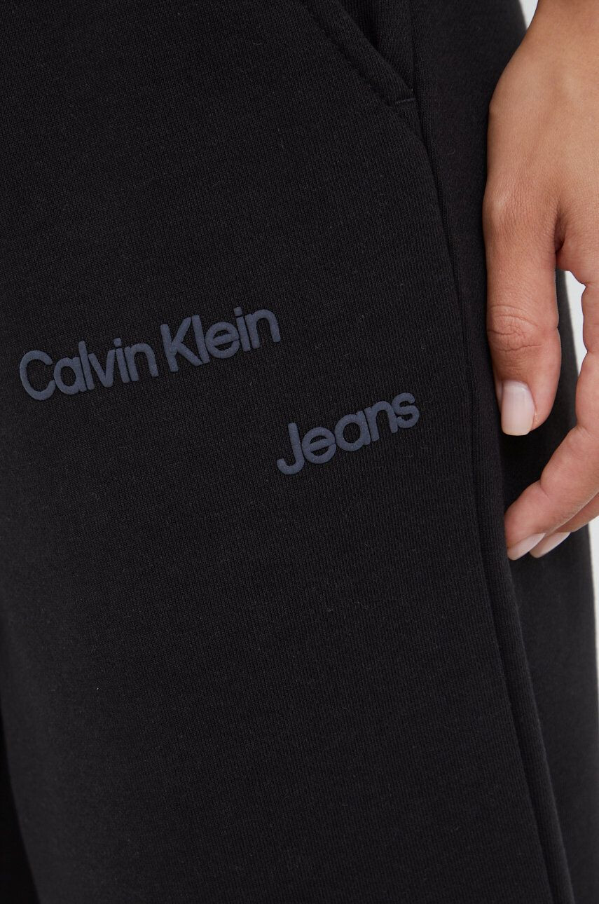 Calvin Klein Jeans Nohavice - Pepit.sk