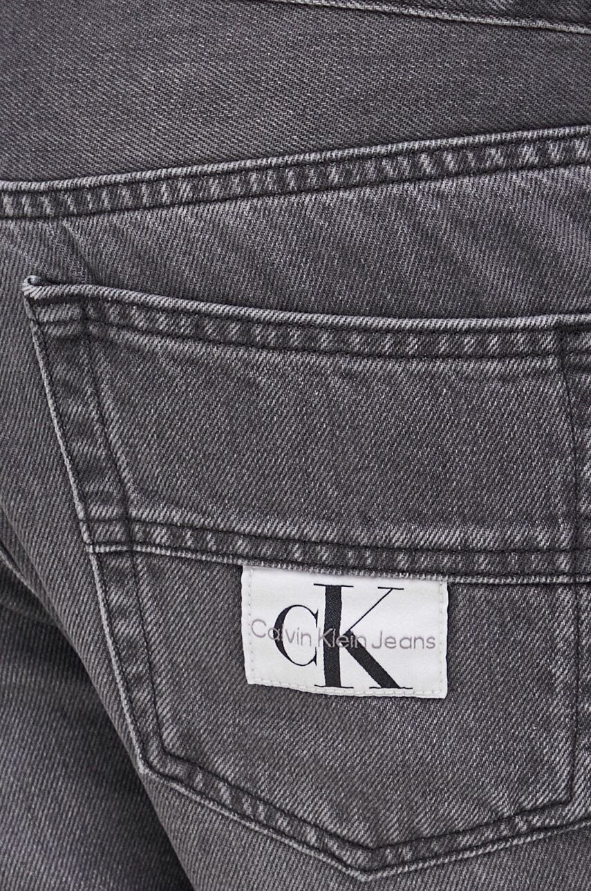 Calvin Klein Jeans Rifľové krátke nohavice - Pepit.sk