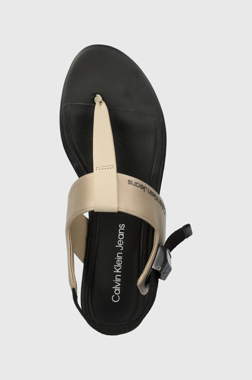 Calvin Klein Jeans Sandále FLAT TOEPOST SANDAL SATIN/HW - Pepit.sk