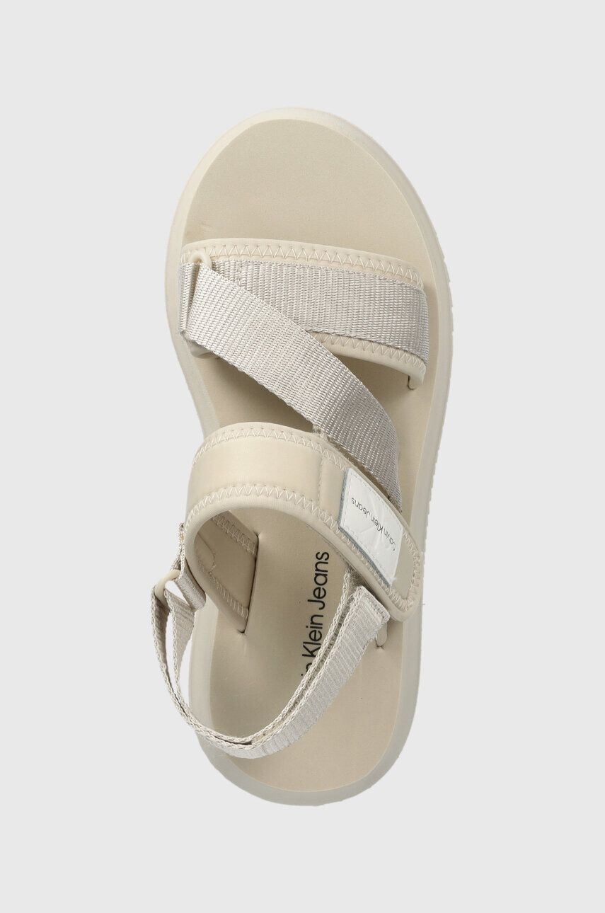 Calvin Klein Jeans Sandále PREFRESATO SANDAL BADGE dámske béžová farba na platforme YW0YW00967 - Pepit.sk