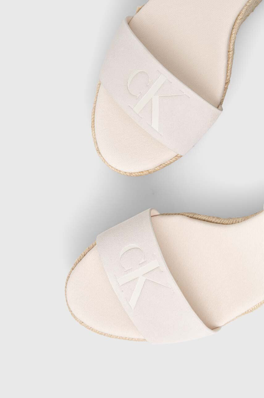 Calvin Klein Jeans Semišové sandále WEDGE SANDAL SU CON dámske béžová farba na platforme YW0YW01026 - Pepit.sk