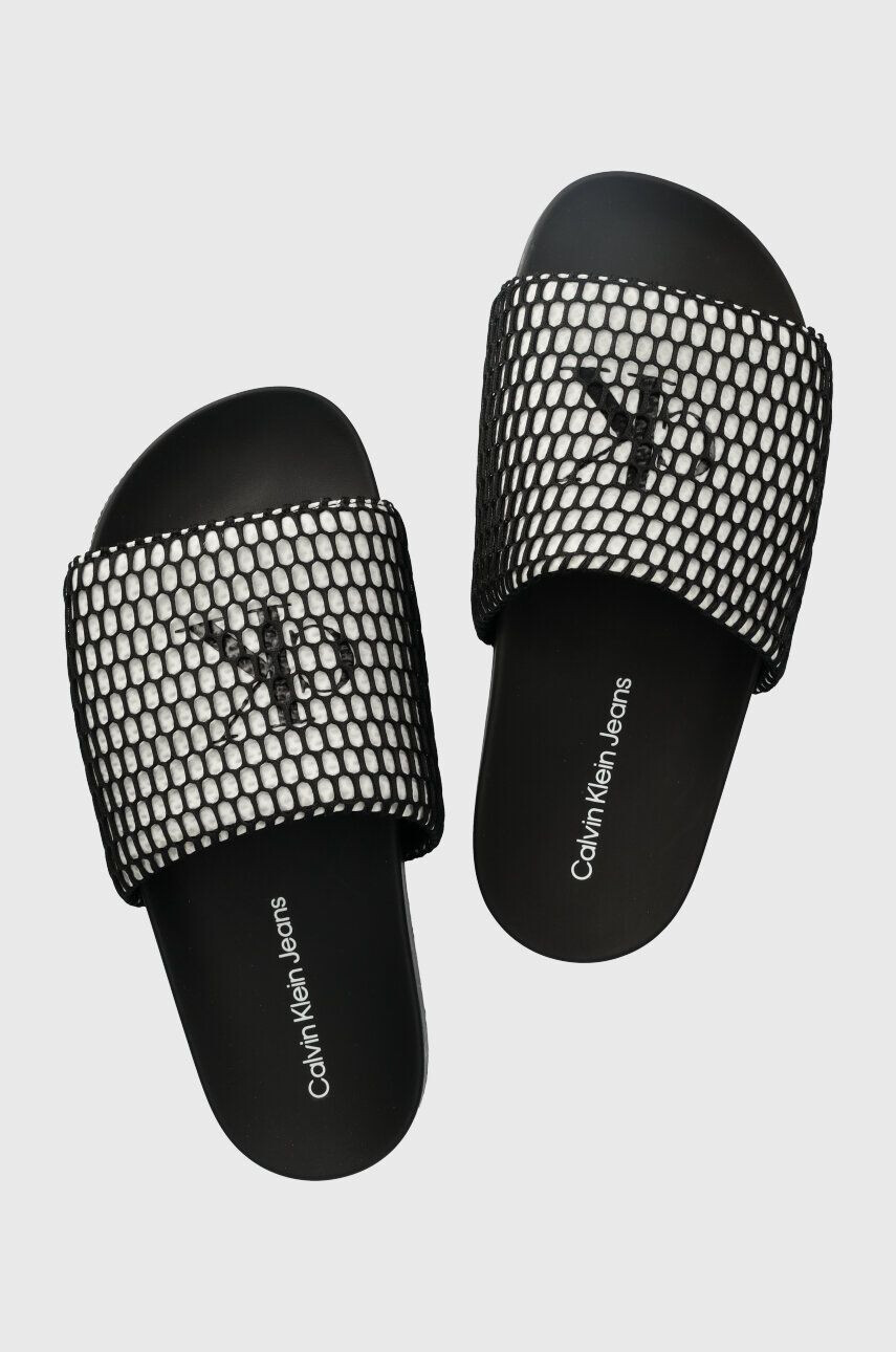 Calvin Klein Jeans Šľapky COMFORT SANDAL OVERSIZED MESH dámske čierna farba YW0YW00973 - Pepit.sk