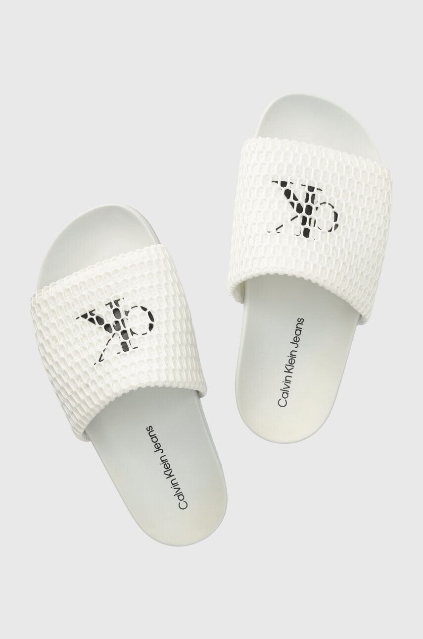 Calvin Klein Jeans Šľapky COMFORT SANDAL OVERSIZED MESH dámske biela farba YW0YW00973 - Pepit.sk