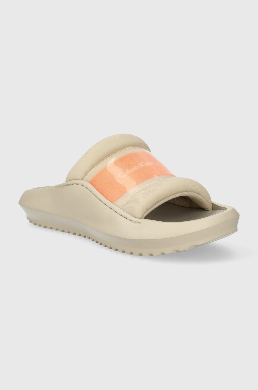 Calvin Klein Jeans Šľapky HYBRID SANDAL TPU IN LUM MET dámske béžová farba YW0YW01280 - Pepit.sk