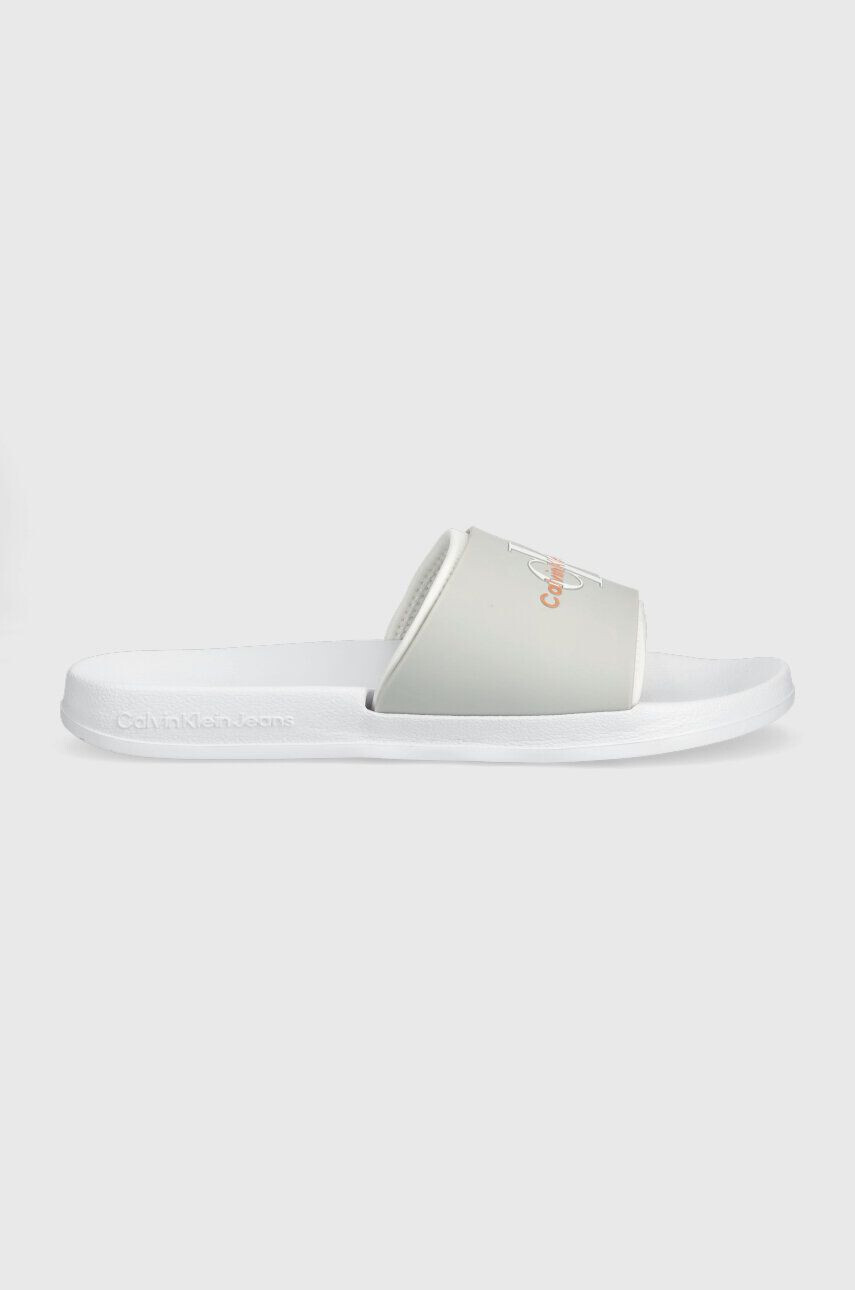 Calvin Klein Jeans Šľapky SLIDE MONOGRAM TPU pánske biela farba - Pepit.sk