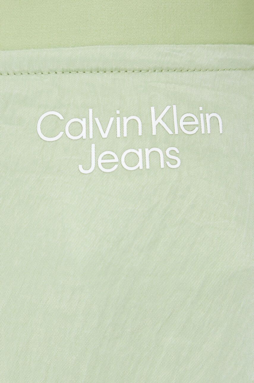 Calvin Klein Jeans Sukňa zelená farba mini rovný strih - Pepit.sk