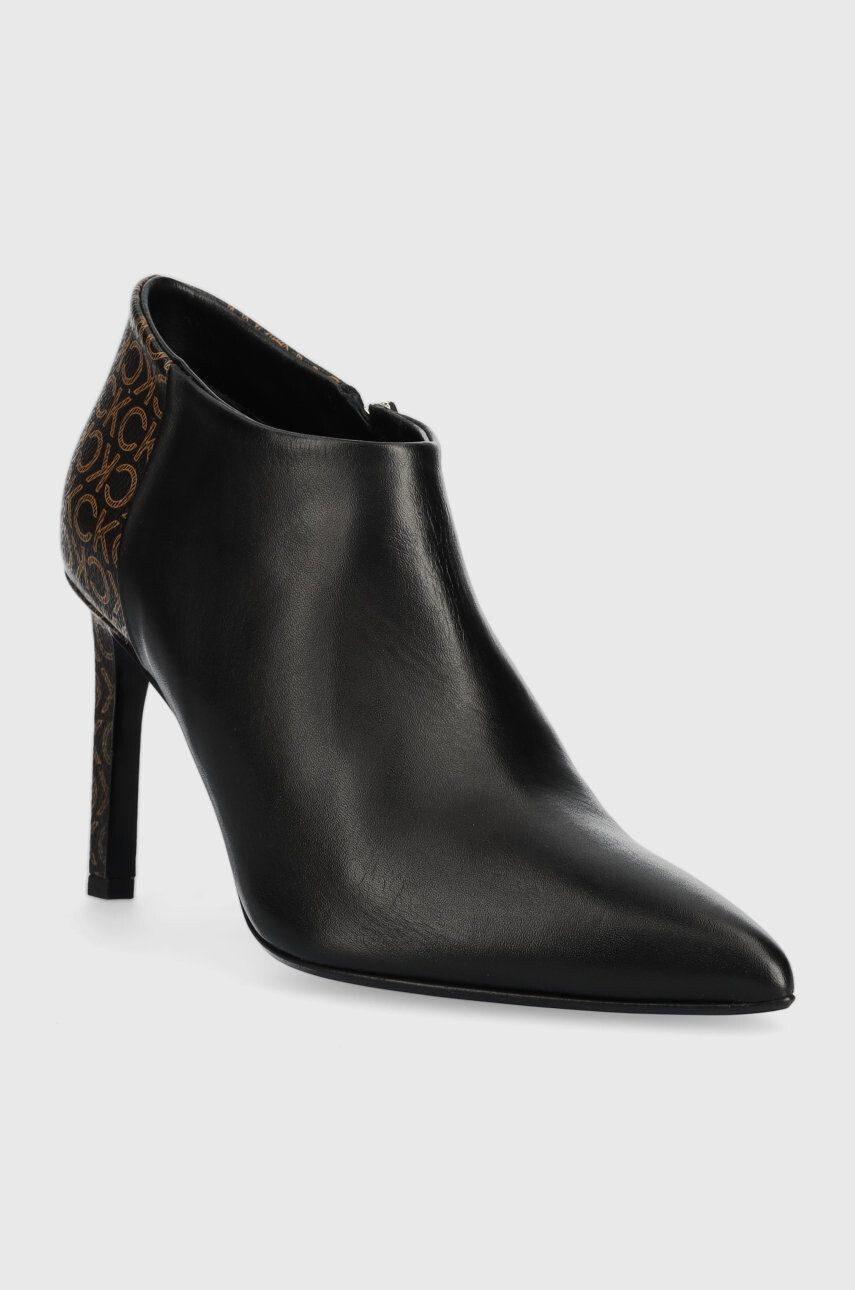 Calvin Klein Kožené členkové topánky Essential Ankle Bootie 90 - Pepit.sk