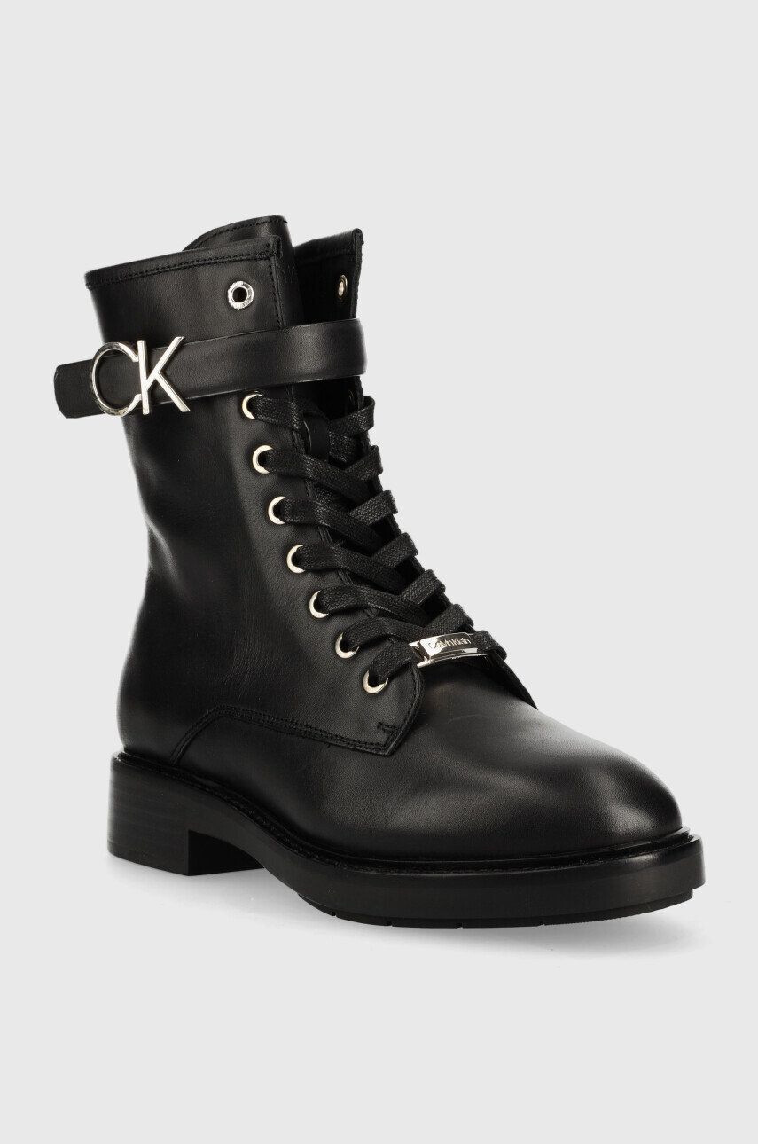 Calvin Klein Kožené členkové topánky Rubber Sole Combat Boot dámske čierna farba na plochom podpätku - Pepit.sk