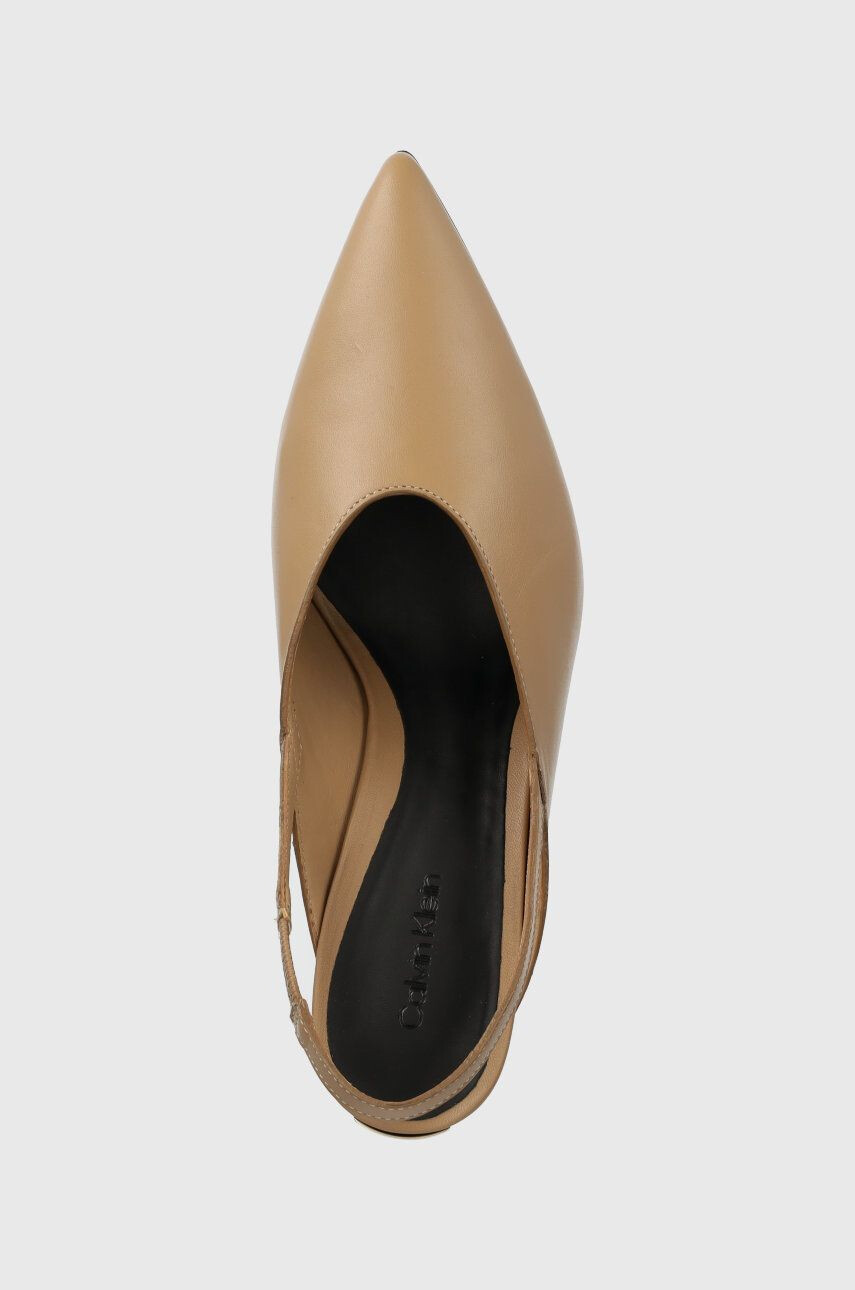 Calvin Klein Kožené ihličky HW0HW01345 GEO STIL SLINGBACK PUMP 50 béžová farba s otvorenou pätou - Pepit.sk