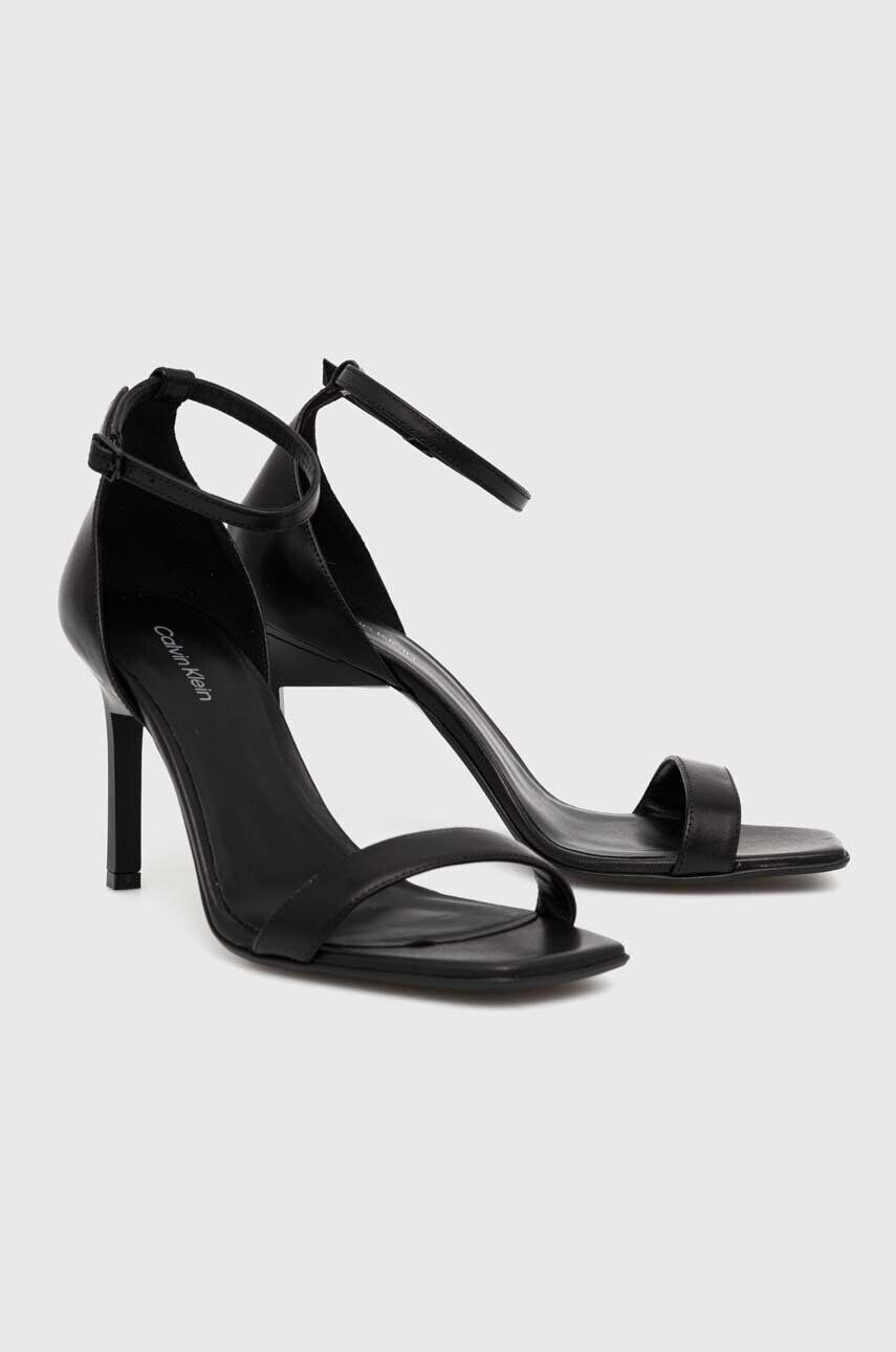 Calvin Klein Kožené sandále GEO STILETTO SANDAL béžová farba HW0HW01610 - Pepit.sk