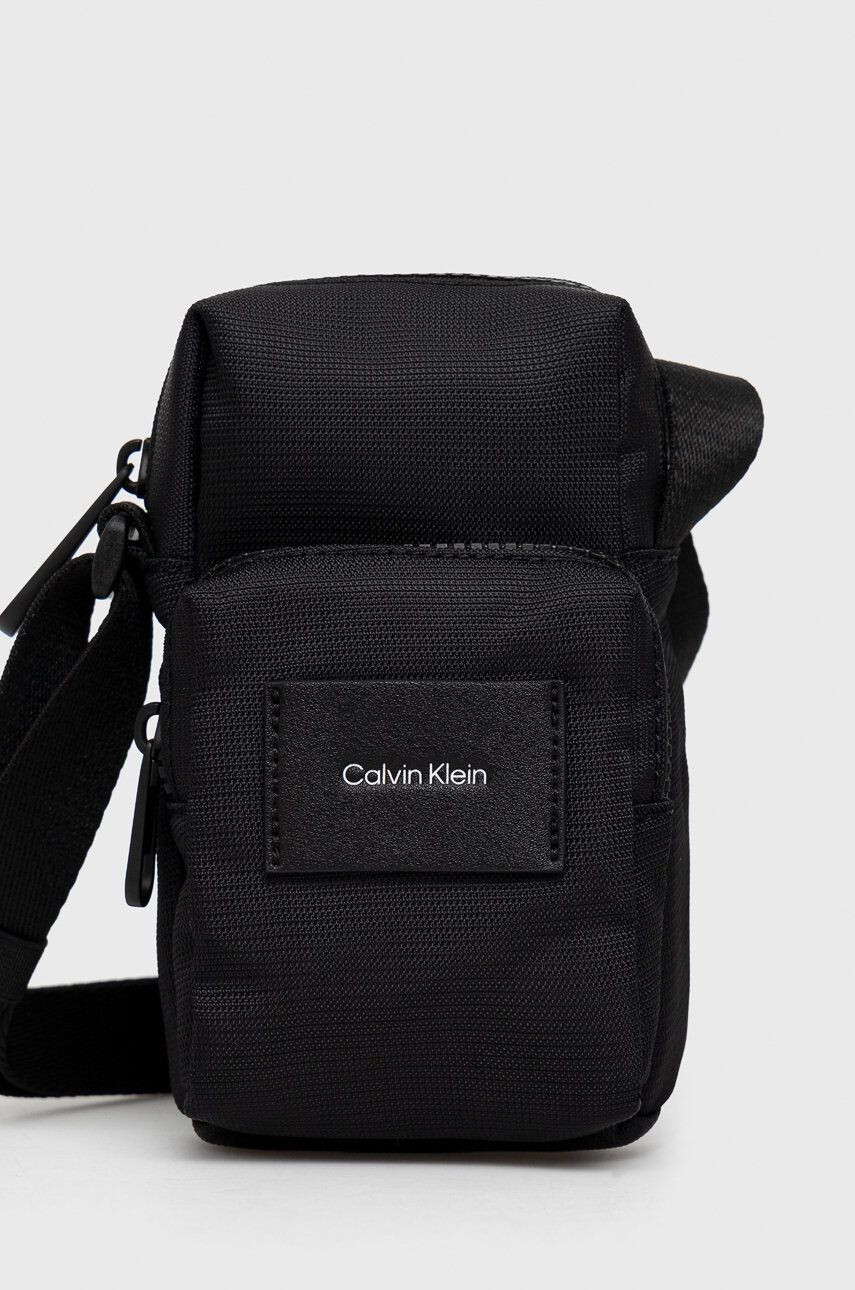 Calvin Klein Malá taška čierna farba - Pepit.sk