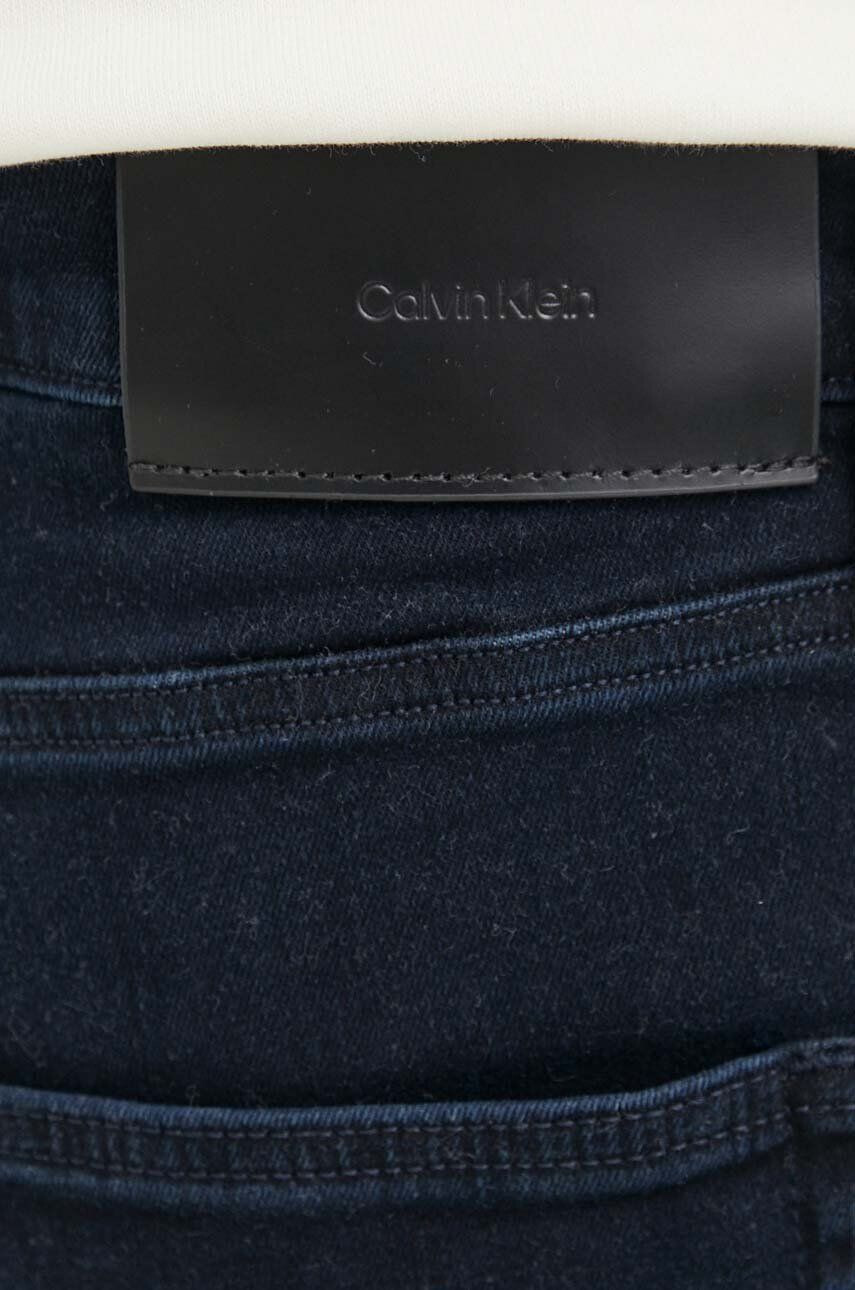 Calvin Klein Rifle pánske tmavomodrá farba - Pepit.sk