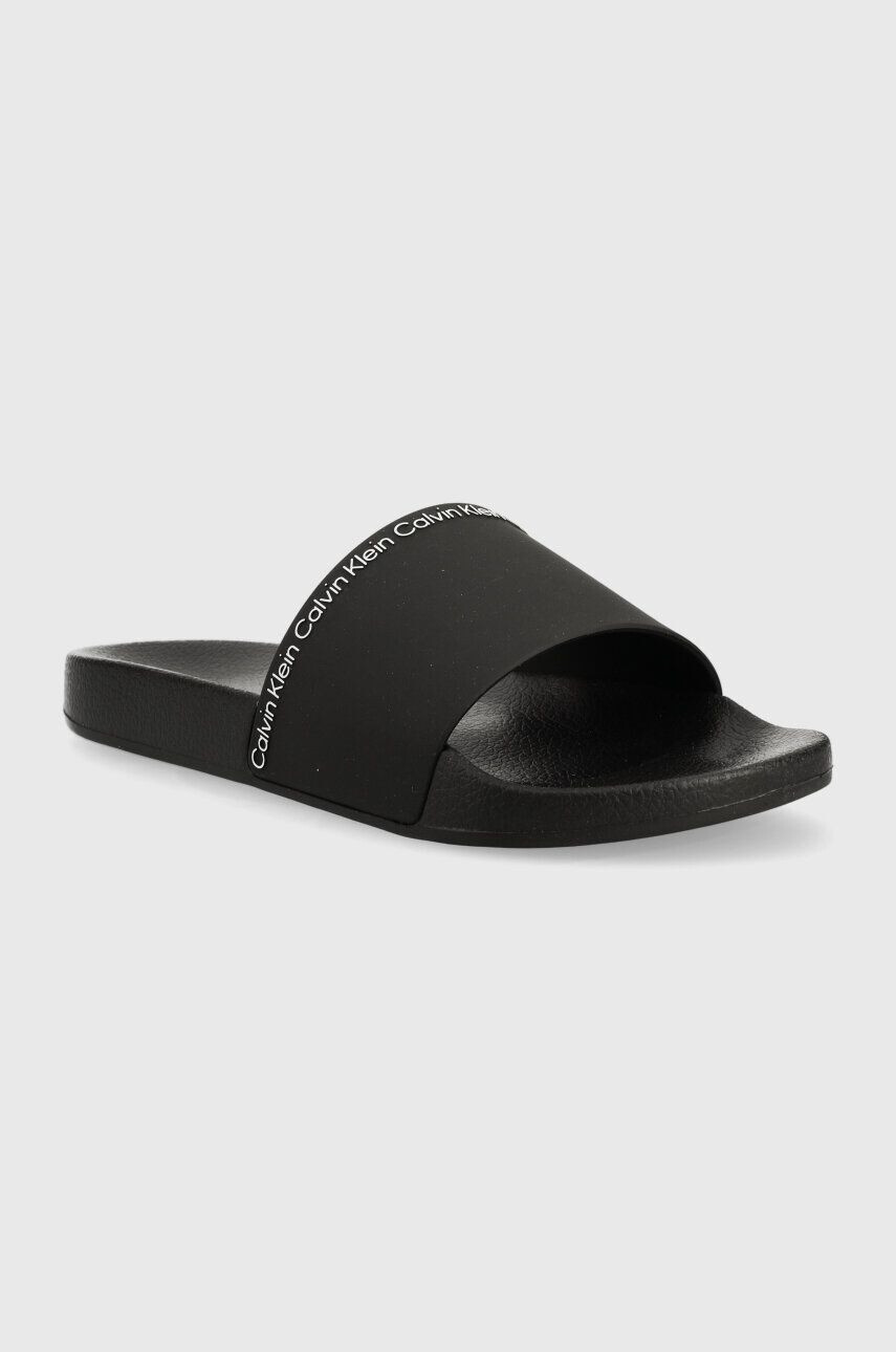 Calvin Klein Šľapky RUBBER POOL SLIDE dámske čierna farba HW0HW01526 - Pepit.sk