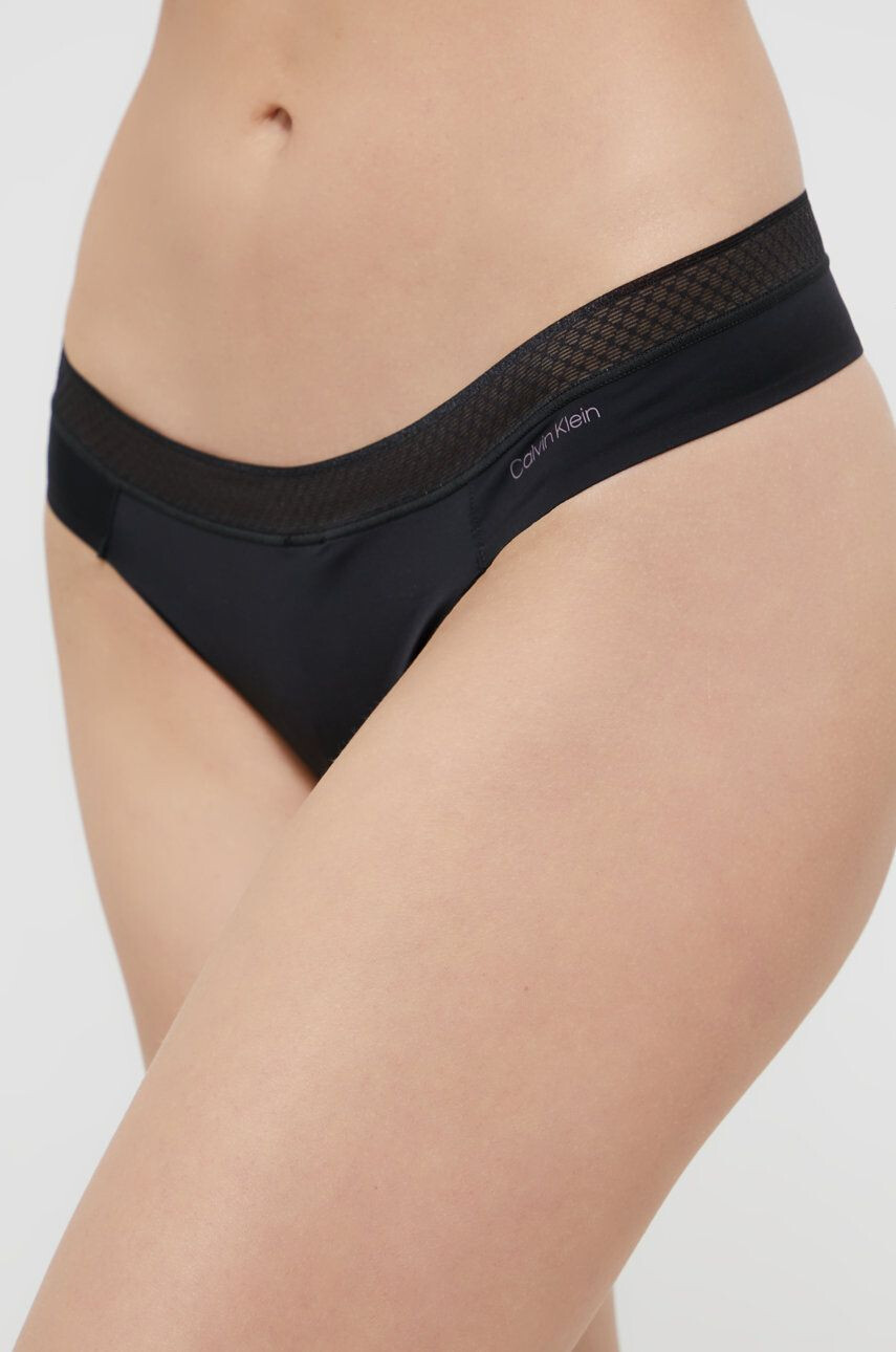 Calvin Klein Underwear Tangá čierna farba - Pepit.sk