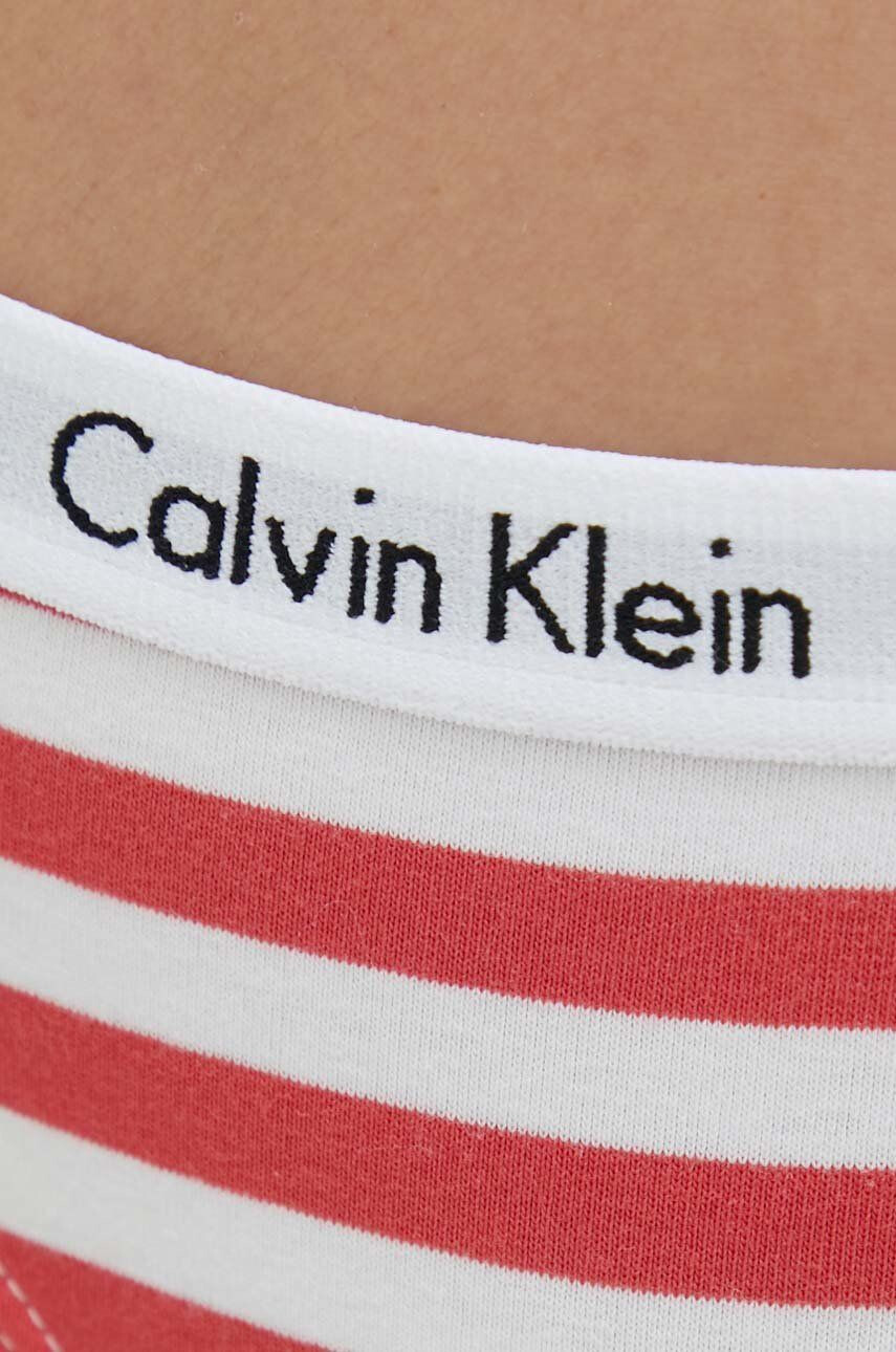 Calvin Klein Underwear Tangá červená farba - Pepit.sk