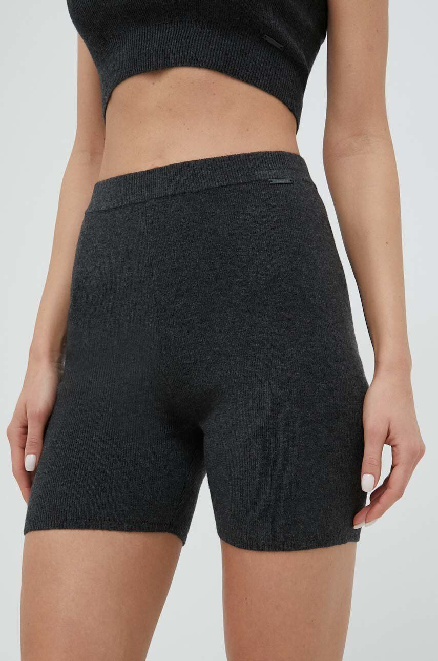 Calvin Klein Underwear Vlnené šortky šedá farba - Pepit.sk